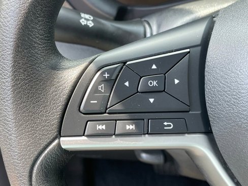 Certified 2023 Nissan Kicks SV image 15