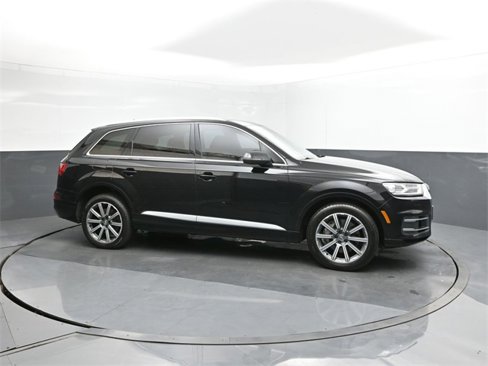 Used 2019 Audi Q7 3.0T Premium w/ Convenience Package image 17