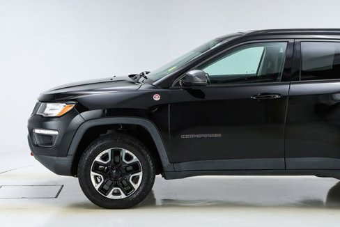 Used 2017 Jeep Compass Trailhawk w/ Leather Interior Group image 3