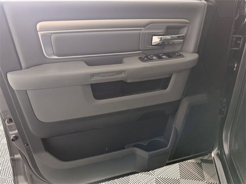 Used 2019 RAM 1500 Classic Warlock w/ Electronics Group image 10