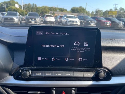 Used 2023 Kia Forte LXS w/ LXS Technology Package image 20