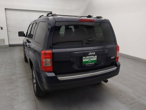 Used 2016 Jeep Patriot High Altitude image 6
