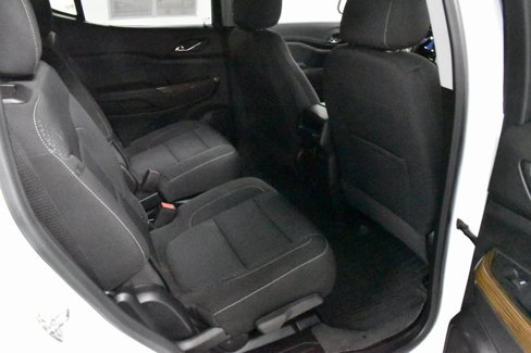 Used 2022 GMC Acadia SLE w/ Driver Convenience Package image 17
