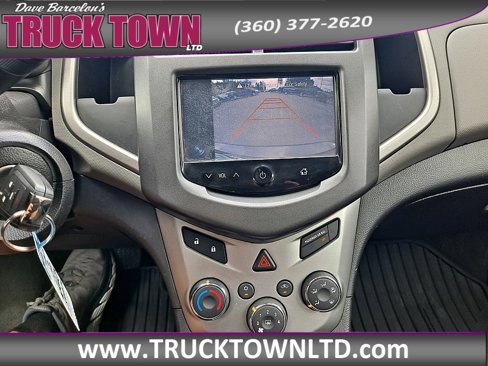 Used 2016 Chevrolet Sonic LT w/ Wheels and Fog Lamp Package image 16