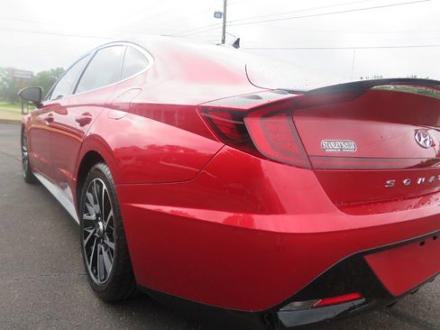Used 2020 Hyundai Sonata SEL Plus image 13