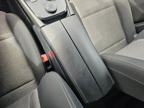 Used 2023 Nissan Rogue SV image 24