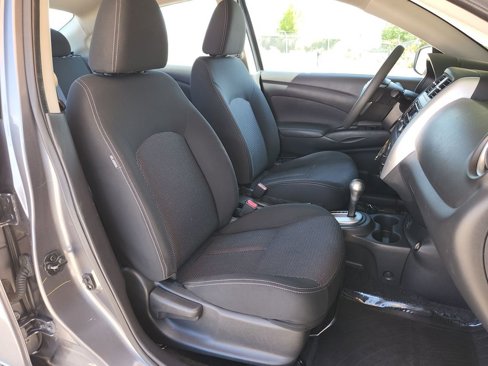 Used 2017 Nissan Versa SV image 14