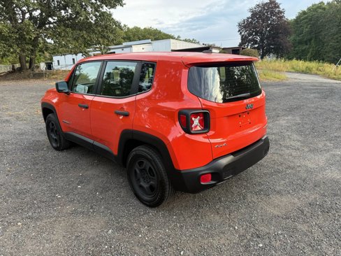 Used 2015 Jeep Renegade Sport w/ Power & Air Group image 7