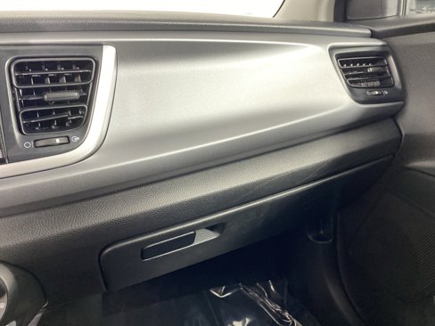 Used 2022 Kia Rio LX image 28