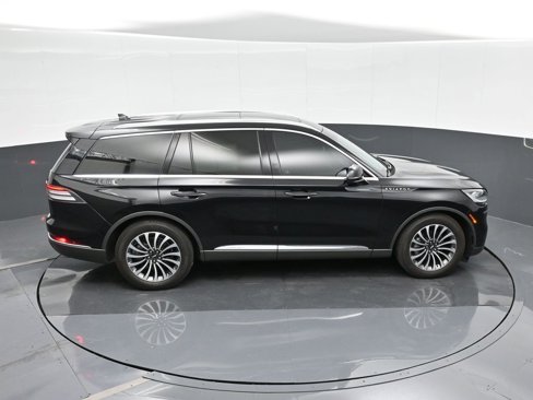 Used 2023 Lincoln Aviator Reserve w/ Elements Package Plus image 31