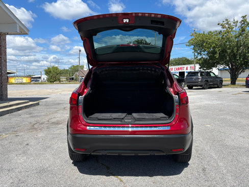 Used 2019 Nissan Rogue Sport SL w/ Premium Package image 7