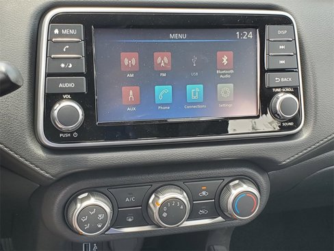New 2025 Nissan Versa S image 17