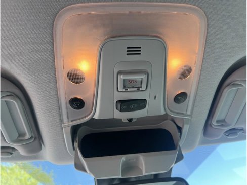 Used 2019 Toyota Prius Limited image 24