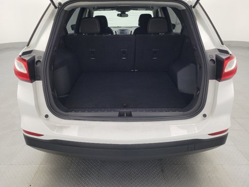 Used 2021 Chevrolet Equinox LS image 29