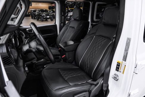 Used 2021 Jeep Wrangler Unlimited Sport image 12