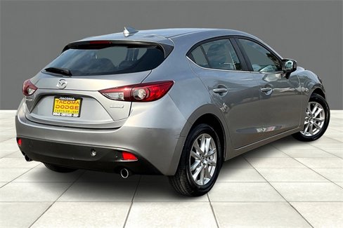 Used 2016 MAZDA MAZDA3 i Grand Touring image 12