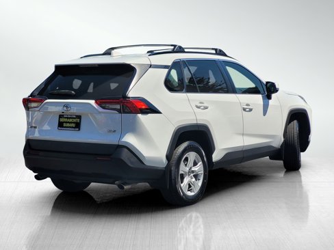 Used 2021 Toyota RAV4 XLE image 4
