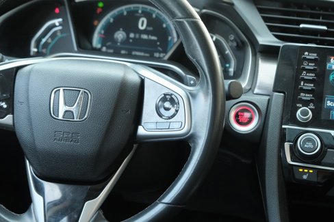 Used 2020 Honda Civic Touring image 13