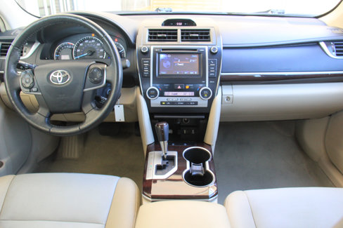 Used 2012 Toyota Camry XLE image 9