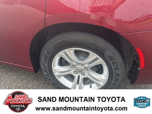 Used 2020 Dodge Charger SXT w/ Leather Interior Group image 10