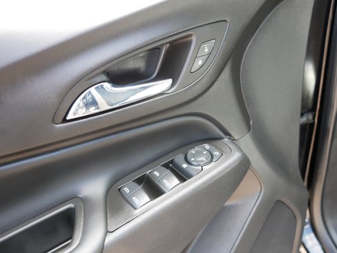 Used 2022 Chevrolet Equinox LT image 19
