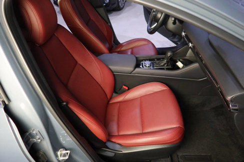 Used 2023 MAZDA MAZDA3 s image 13