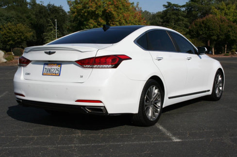 Used 2015 Hyundai Genesis 3.8 w/ Option Group 02 image 4