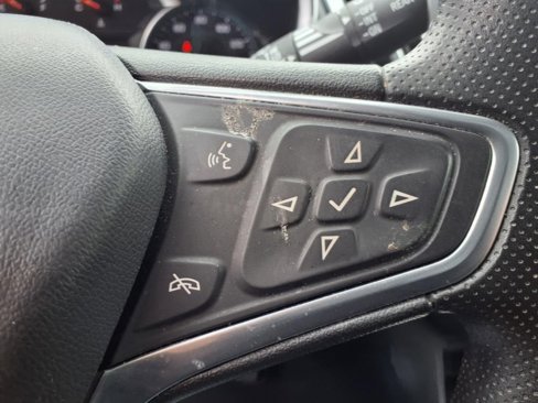 Used 2023 Chevrolet Equinox LT image 28