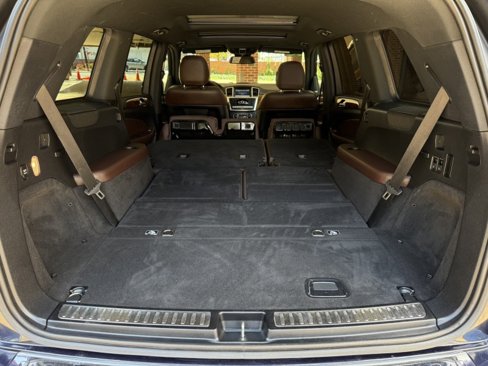 Used 2015 Mercedes-Benz GL 450 4MATIC image 41
