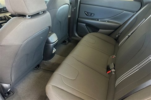 New 2025 Hyundai Elantra Sport image 9