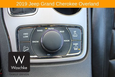 Used 2019 Jeep Grand Cherokee Overland image 33