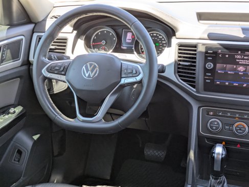 Used 2021 Volkswagen Atlas SE image 17