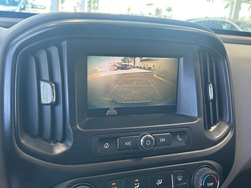 Used 2021 Chevrolet Colorado W/T w/ WT Convenience Package image 12