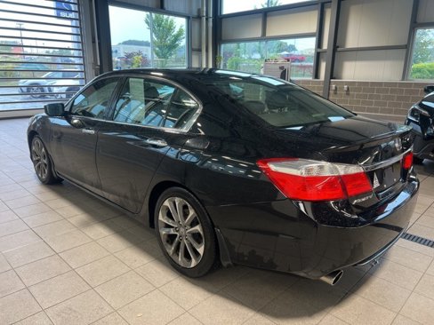 Used 2014 Honda Accord Sport image 5