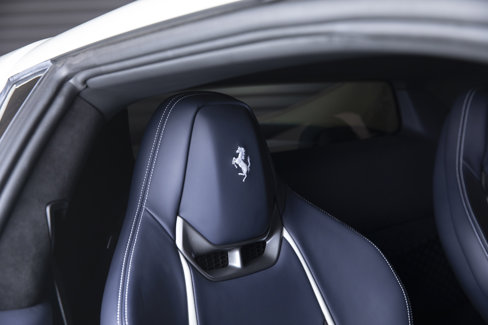 Used 2022 Ferrari 296 GTB image 39