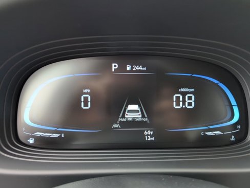 New 2025 Hyundai Venue SE image 13