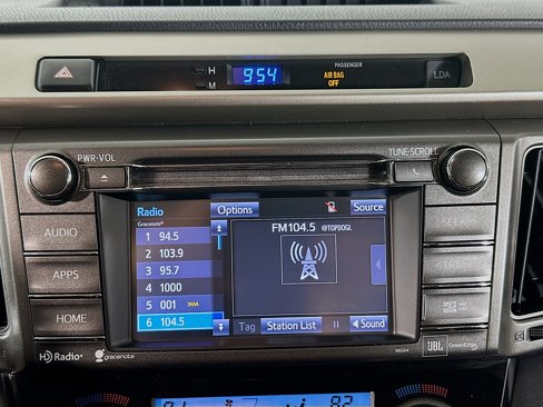 Used 2015 Toyota RAV4 Limited image 13