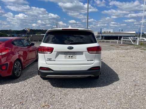 Used 2017 Kia Sorento EX w/ EX Advanced Touring Package image 10