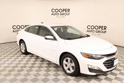 Used 2023 Chevrolet Malibu LS w/ Driver Confidence Package image 1