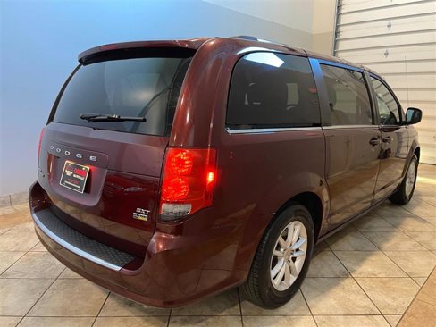 Used 2019 Dodge Grand Caravan SXT image 50