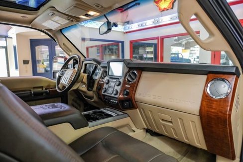 Used 2016 Ford F350 King Ranch w/ FX4 Off-Road Package image 16