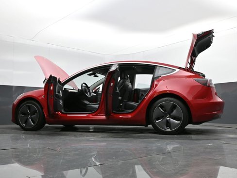 Used 2018 Tesla Model 3 Long Range image 37