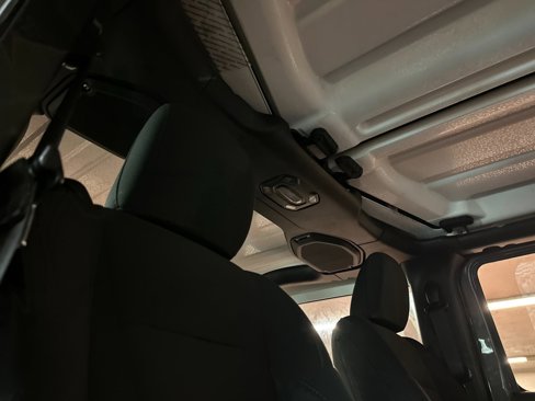 Certified 2021 Jeep Wrangler Sport image 16