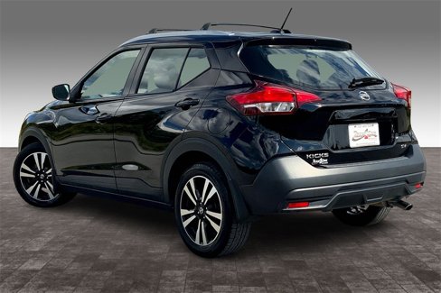 Used 2019 Nissan Kicks SV w/ Exterior Package image 13