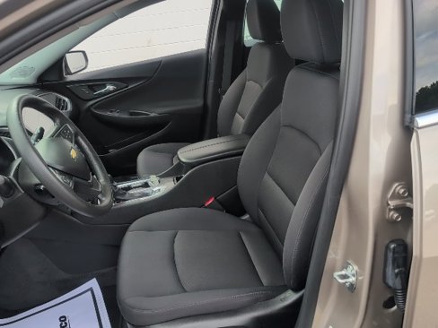Used 2022 Chevrolet Malibu LT image 16