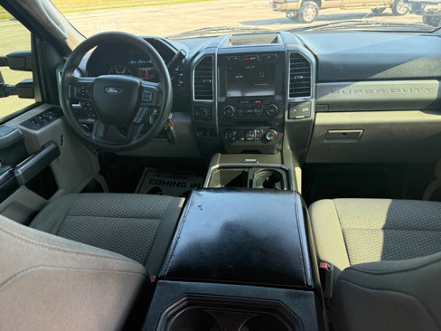 Used 2017 Ford F250 XLT w/ XLT Premium Package image 36