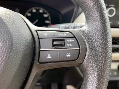 Certified 2023 Honda HR-V LX image 19