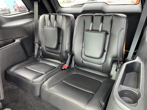 Used 2016 Ford Explorer Limited w/ Equipment Group 301A image 6