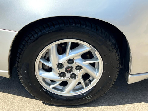 Used 2003 Pontiac Grand Am SE image 14