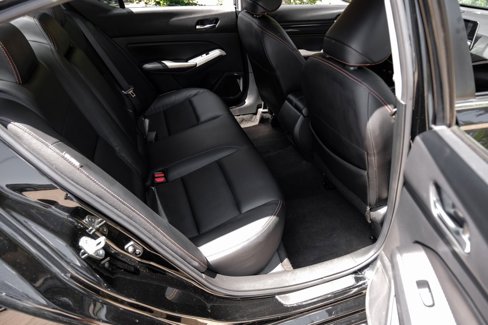 Used 2022 Nissan Altima 2.0 SR image 48